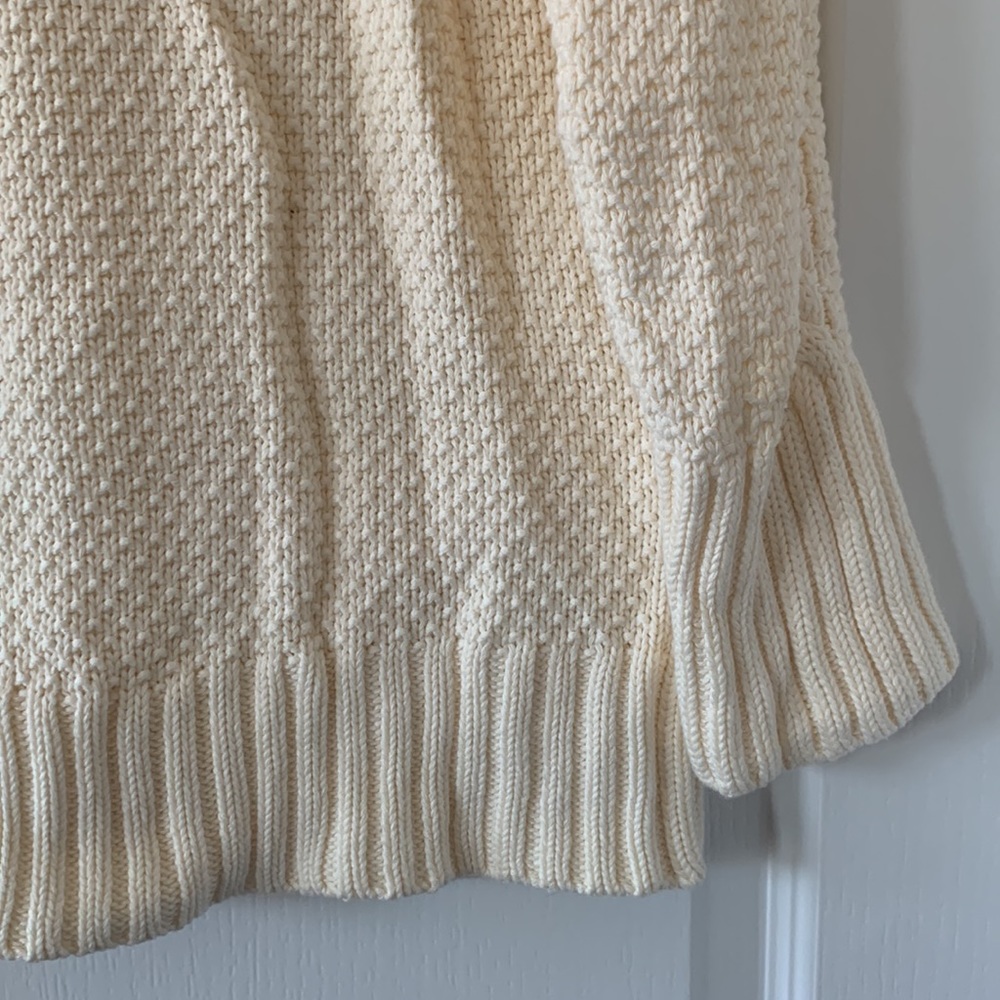 NWOT BANANA REPUBLIC Winter White Crochet Deep V-Neck Cardigan Sweater Size S - Picture 13 of 13